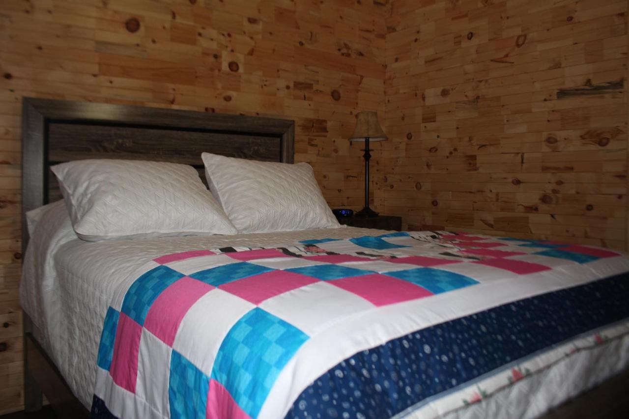 Raleigh Rooms & Taylor'S Crafts Bagian luar foto