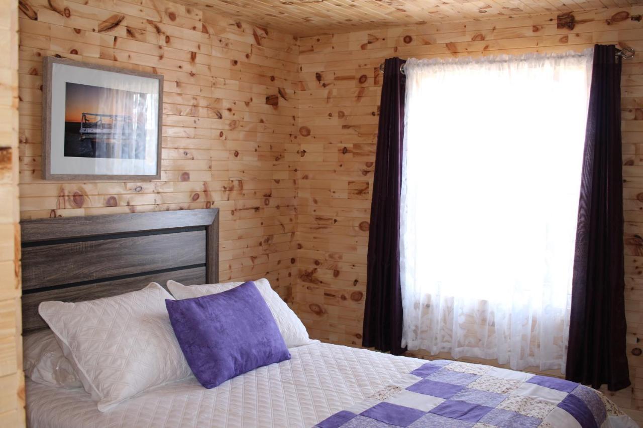 Raleigh Rooms & Taylor'S Crafts Bagian luar foto